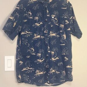 Quiksilver Navy and Beige Tropical Print Shirt